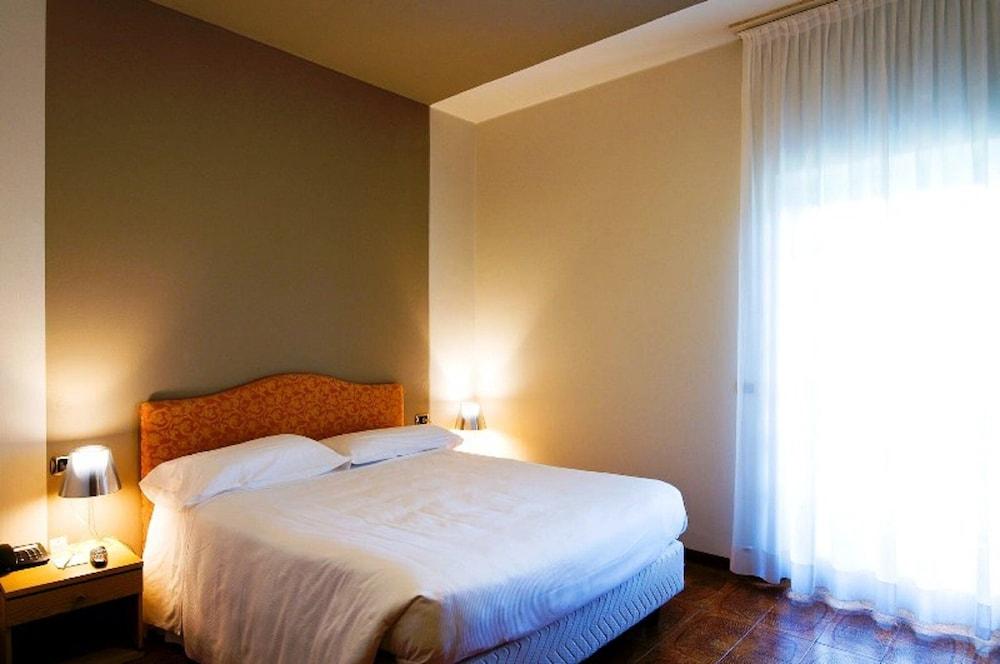 Hotel Milano Alpen Resort Meeting&Spa Castione della Presolana Eksteriør billede